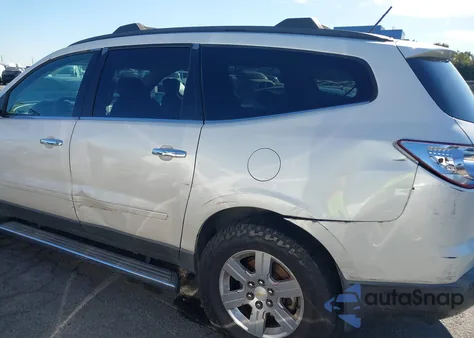 2011 Chevrolet Traverse Lt z USA, uszkodzony, nr VIN 1GNKRJED3BJ147532